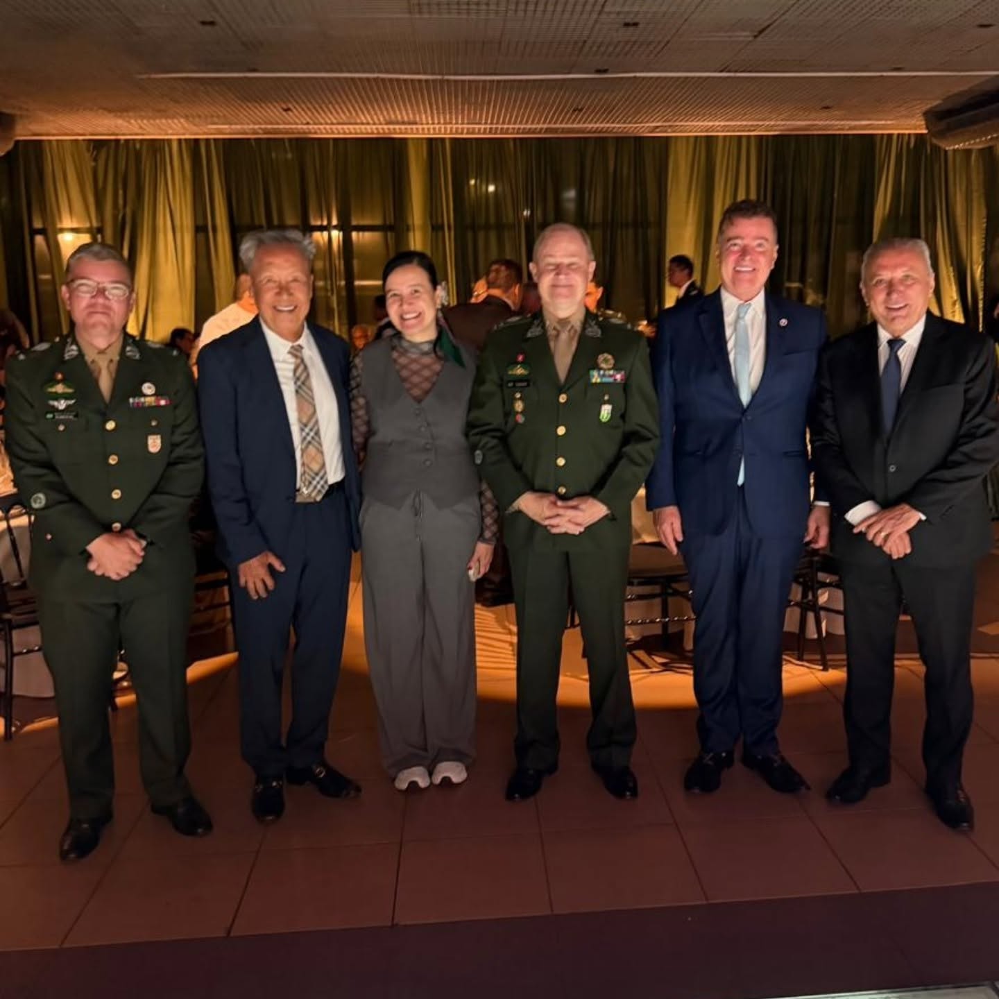 Uma noite inesquecível de celebração, civismo e reconhecimento no Baile do Exército 2026